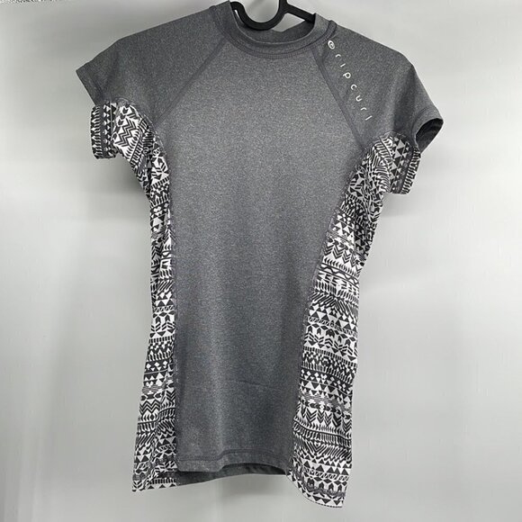 rip Curl swim shirt UV protection beach ocean vacation sz sm rash guard - Picture 1 of 6